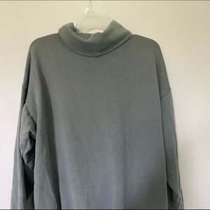Army green Aerie Turtleneck